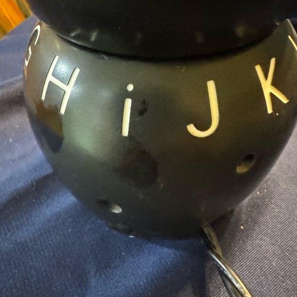 Retired Scentsy ABC's Warmer - Teachers Appreciation Gift Idea - Picture 8 of 10